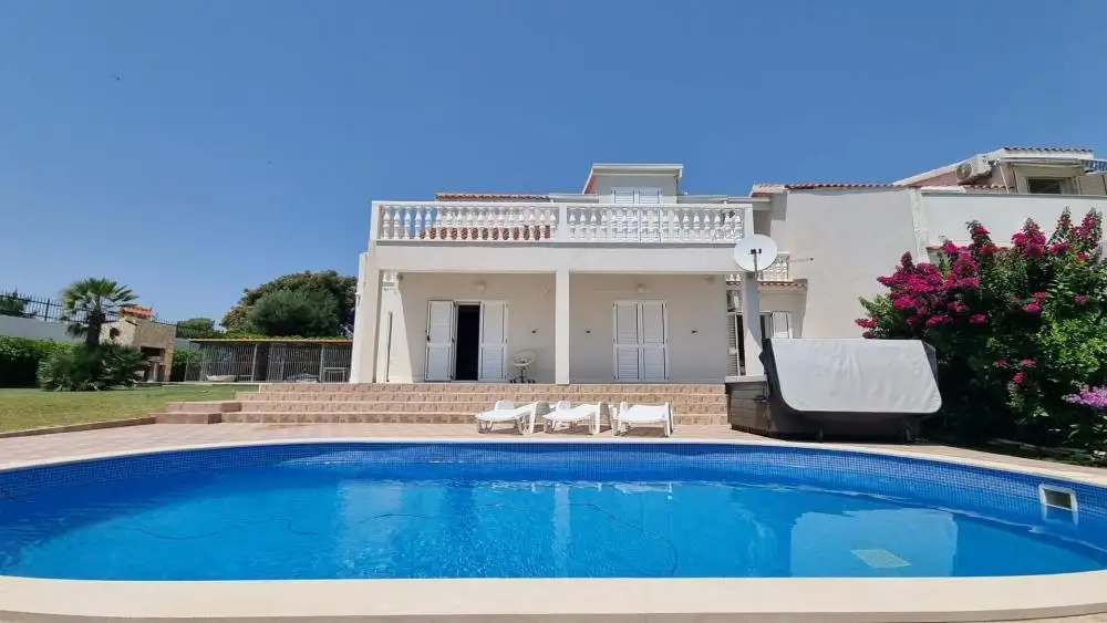 Villa 160m² in Croatia, Split. Priced at 2200000€ rent photo-19