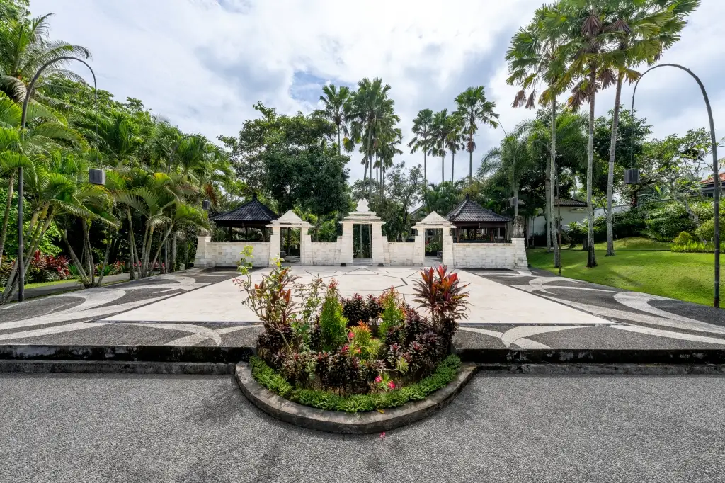 Other Properties 2288m² in Indonesia, Tabanan. Priced at 4207000$ rent photo-9