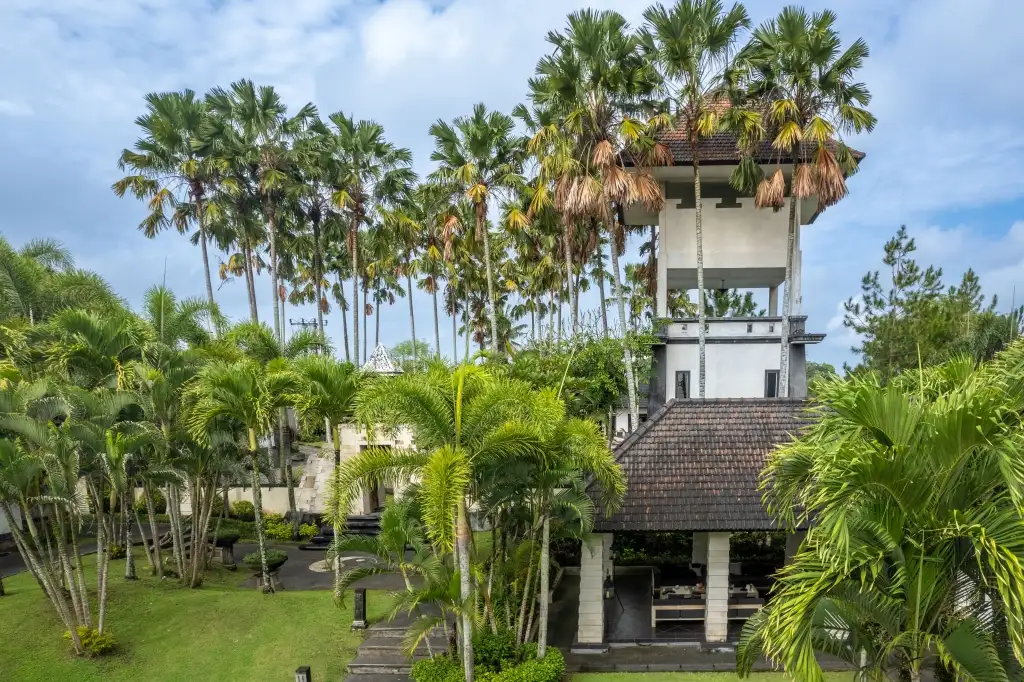 Other Properties 2288m² in Indonesia, Tabanan. Priced at 4207000$ rent photo-11