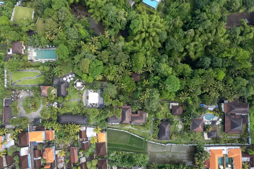 Other Properties 2288m² in Indonesia, Tabanan. Priced at 4207000$ rent photo-21