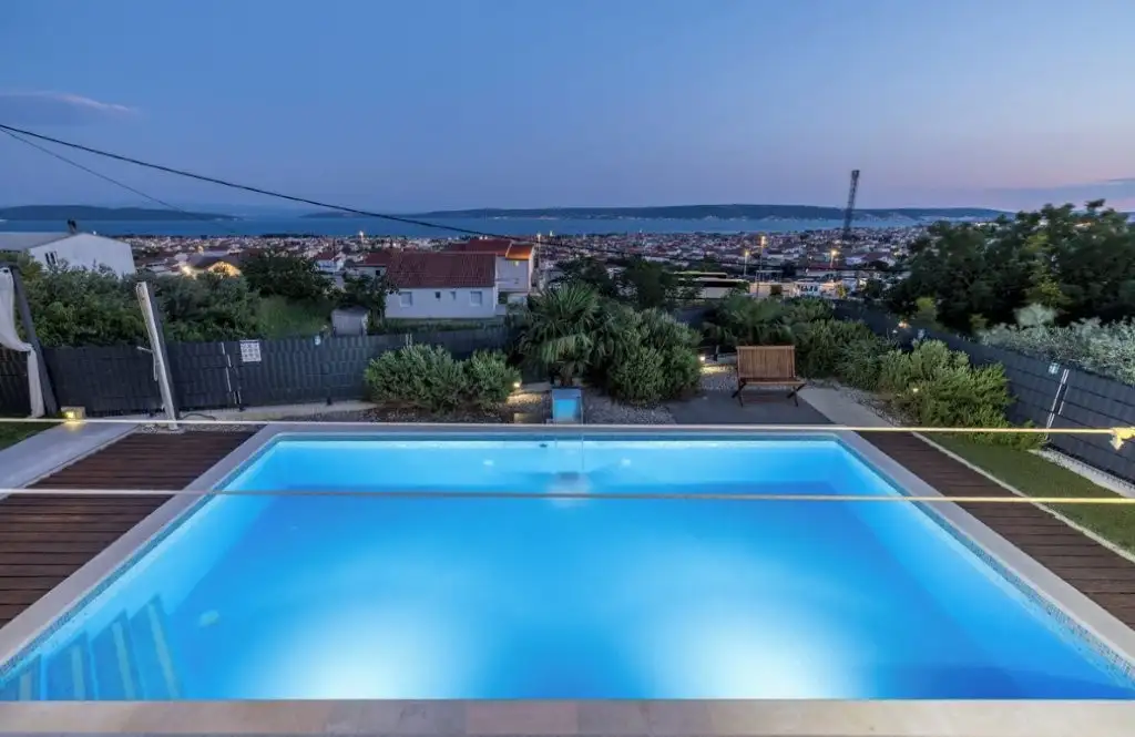 Villa 386m² in Croatia, Split. Priced at 930000€ rent photo-10