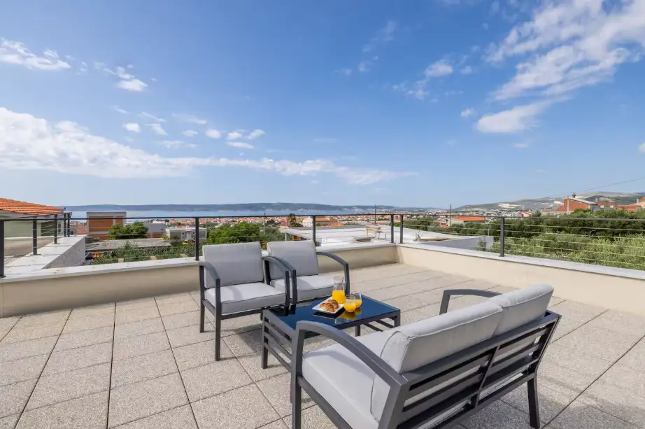 Villa 120m² in Croatia, Split. Priced at 650000€ rent photo-2