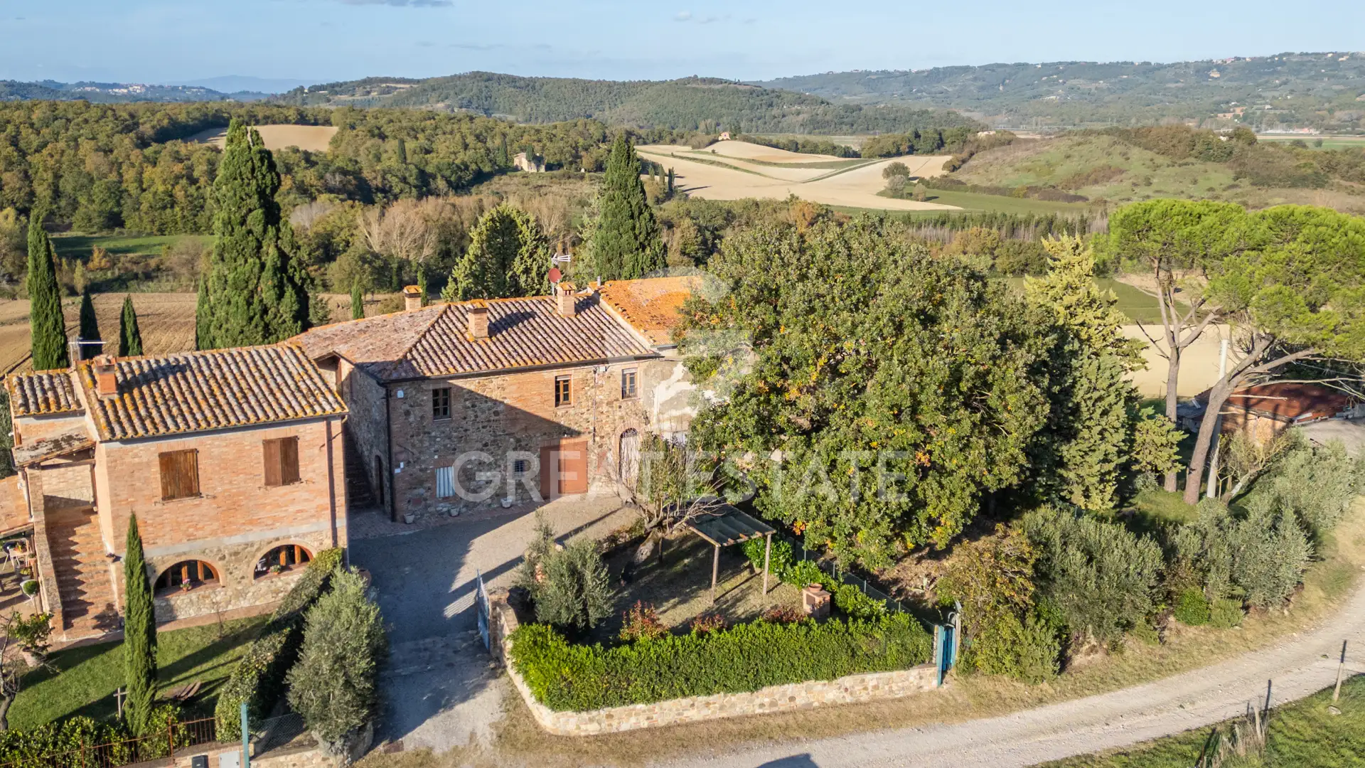 House 358m² in Italy, Perugia. Priced at 320000€ rent photo-4