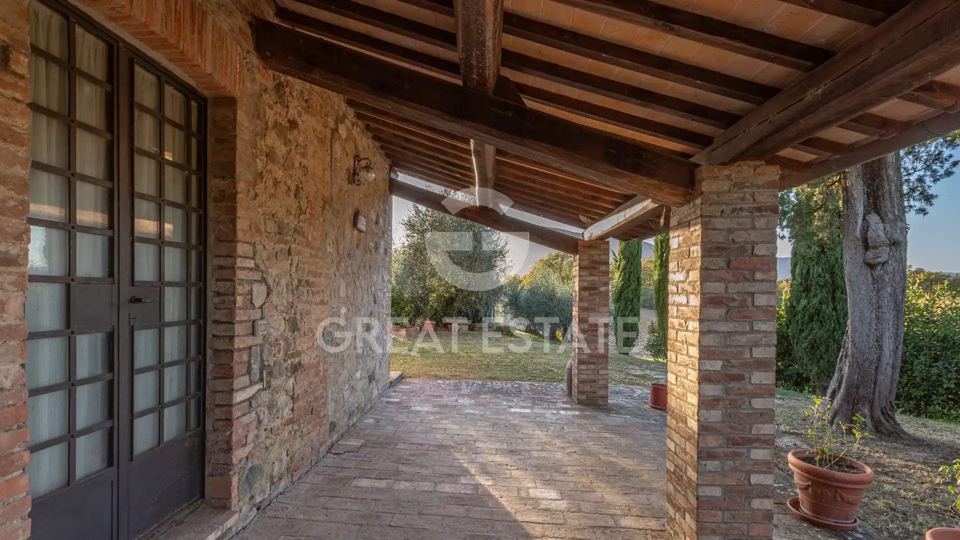 House 358m² in Italy, Perugia. Priced at 320000€ rent photo-12