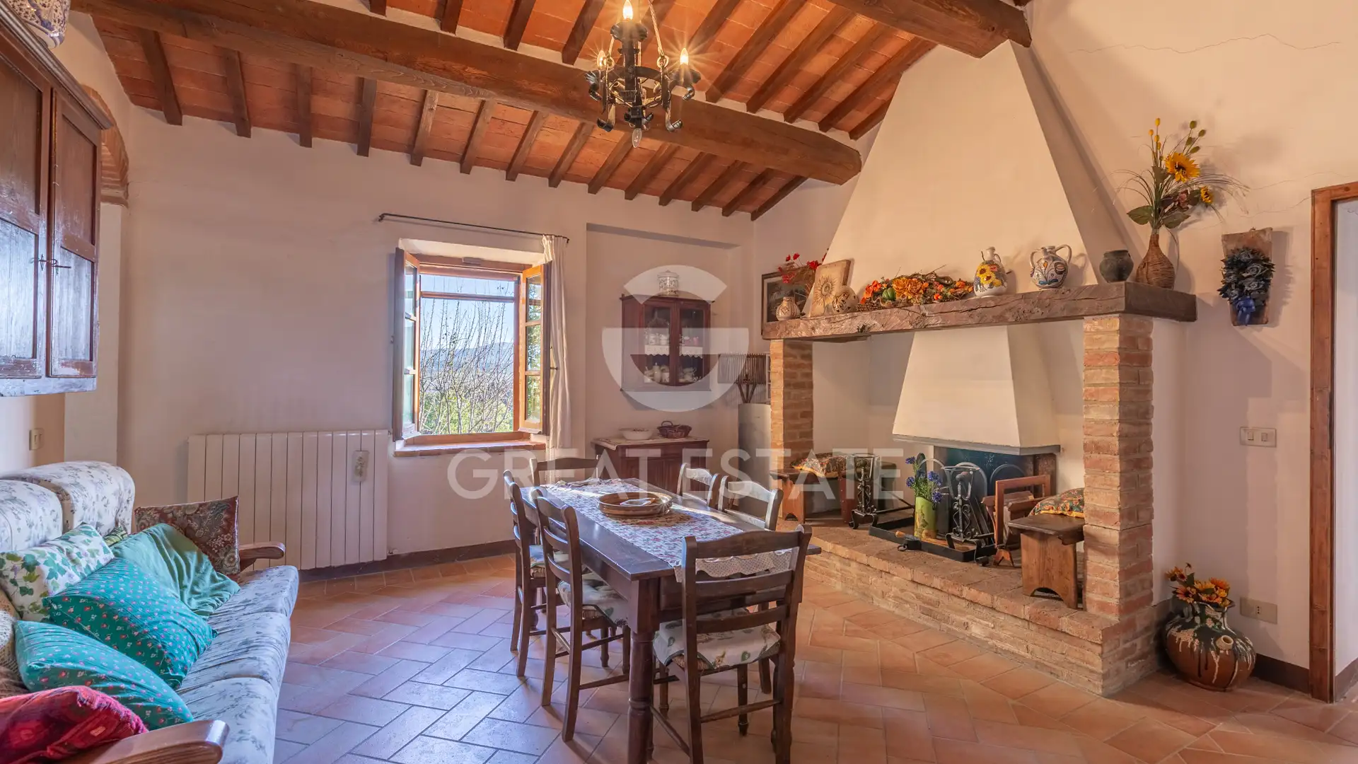 House 358m² in Italy, Perugia. Priced at 320000€ rent photo-15