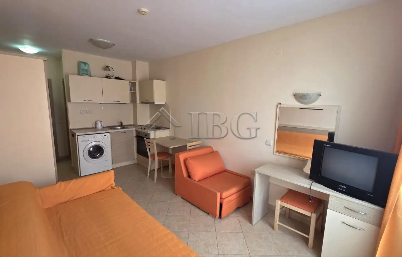 Flat 31m² in Bulgaria, Sunny Beach. Priced at 54000€ rent photo-2