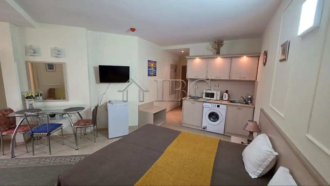 Flat 44m² in Bulgaria, Sunny Beach. Priced at 56500€ rent photo-3