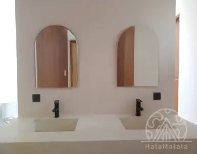 Buy in Indonesia for 231880$