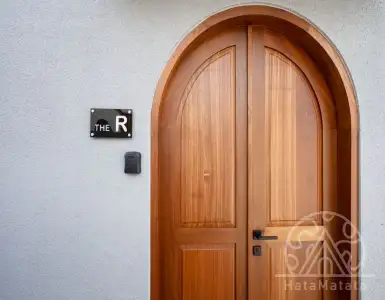 Rent in Indonesia for 13200$