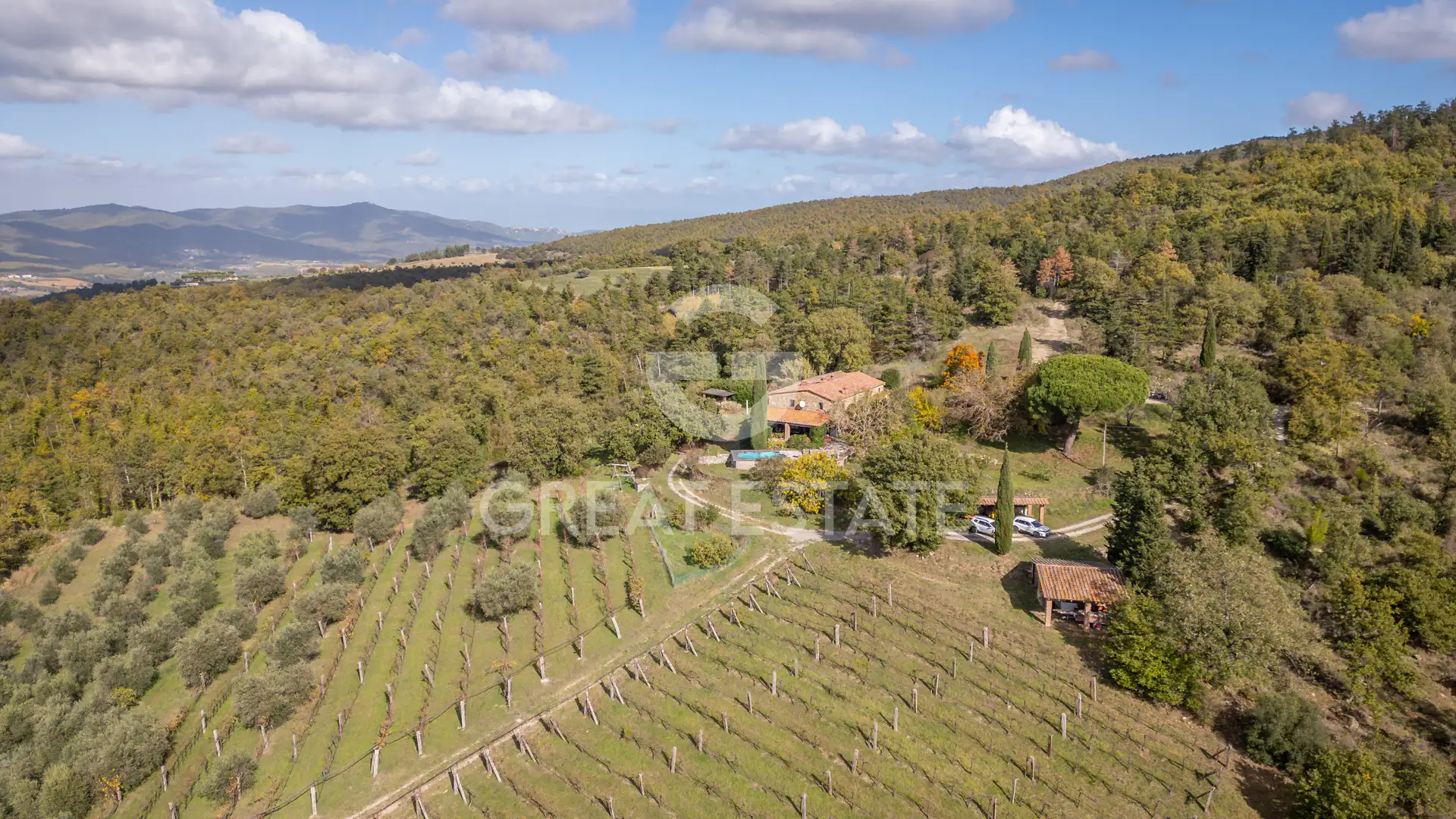 House 550m² in Italy, Terney. Priced at 990000€ rent photo-6