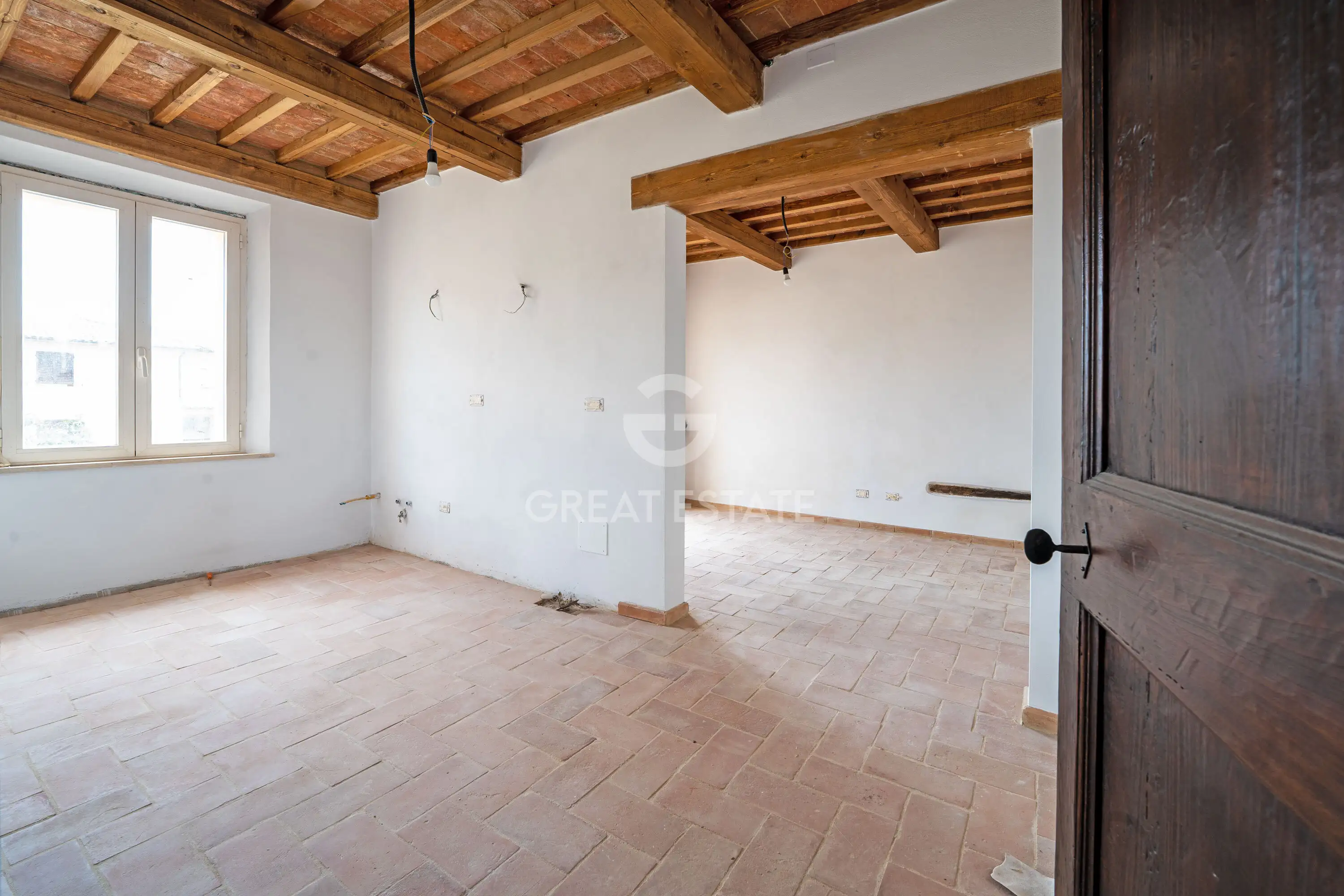 House 206m² in Italy, Siena. Priced at 500000€ rent photo-7