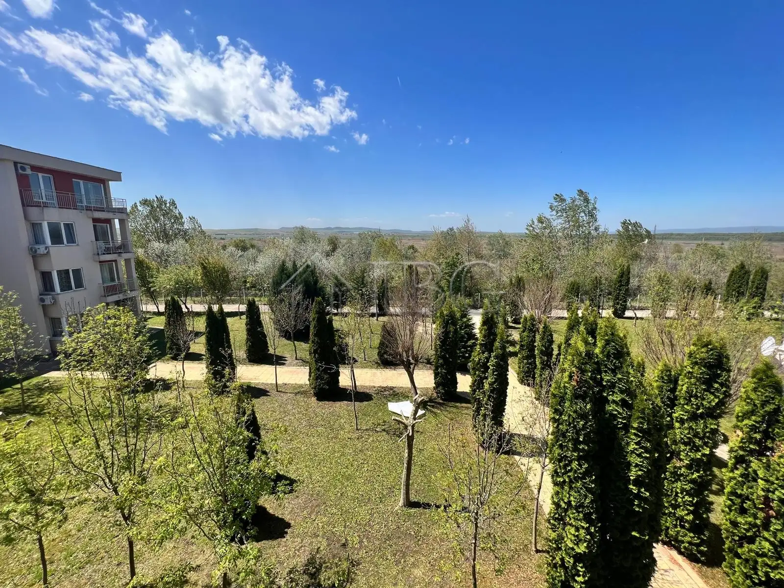 Flat 54m² in Bulgaria, Sunny Beach. Priced at 59900€ rent photo-1