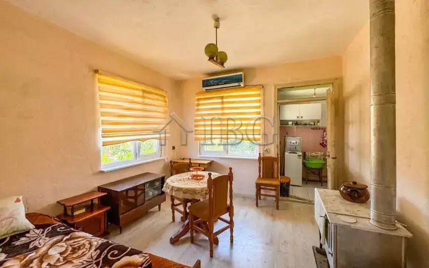 House 142m² in Bulgaria, Sredets. Priced at 150000€ rent photo-3