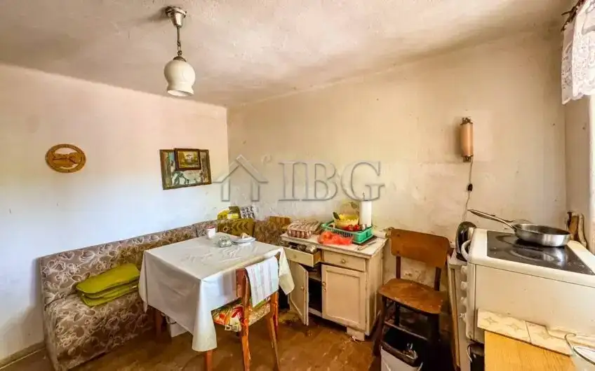 House 142m² in Bulgaria, Sredets. Priced at 150000€ rent photo-12