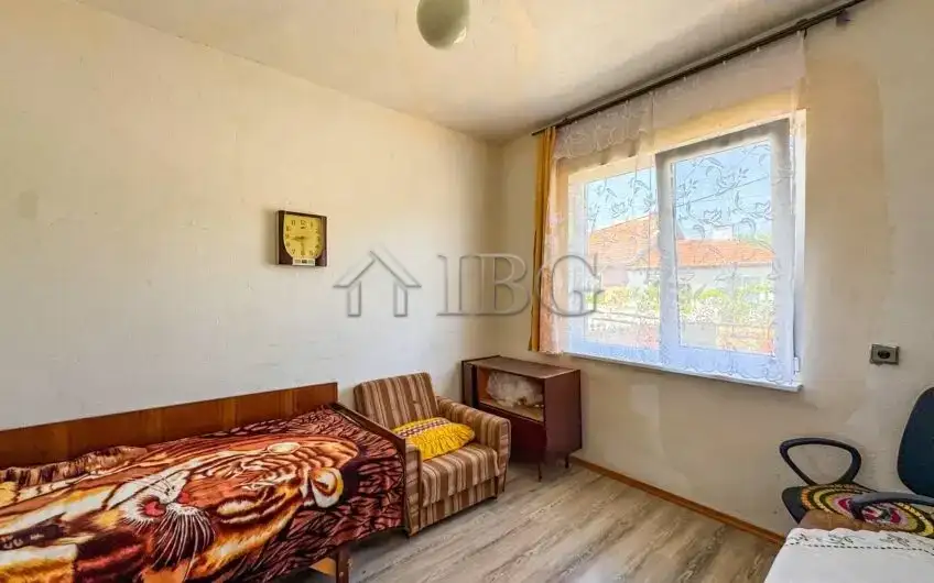 House 142m² in Bulgaria, Sredets. Priced at 150000€ rent photo-14