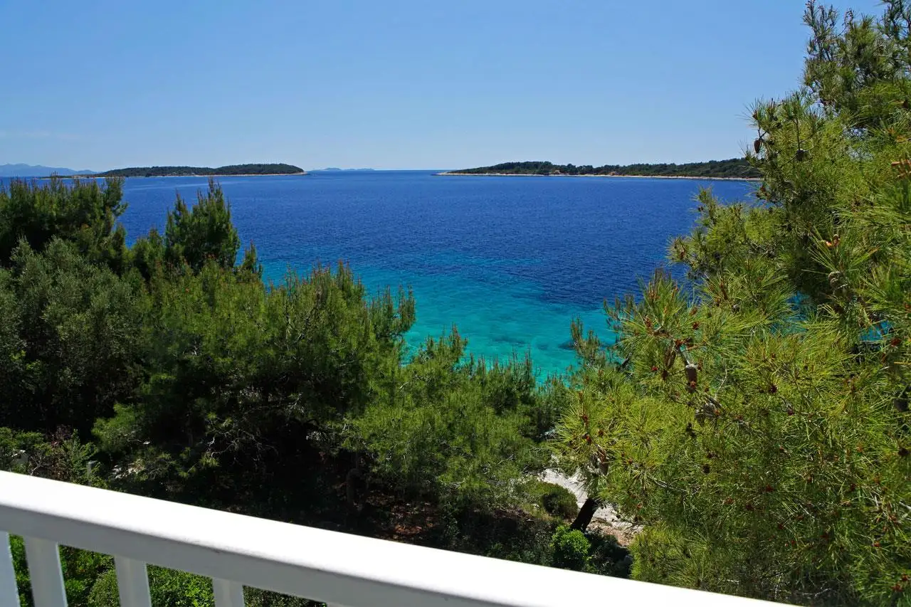 Villa 160m² in Croatia, Korcula. Priced at 950000€ rent photo-3
