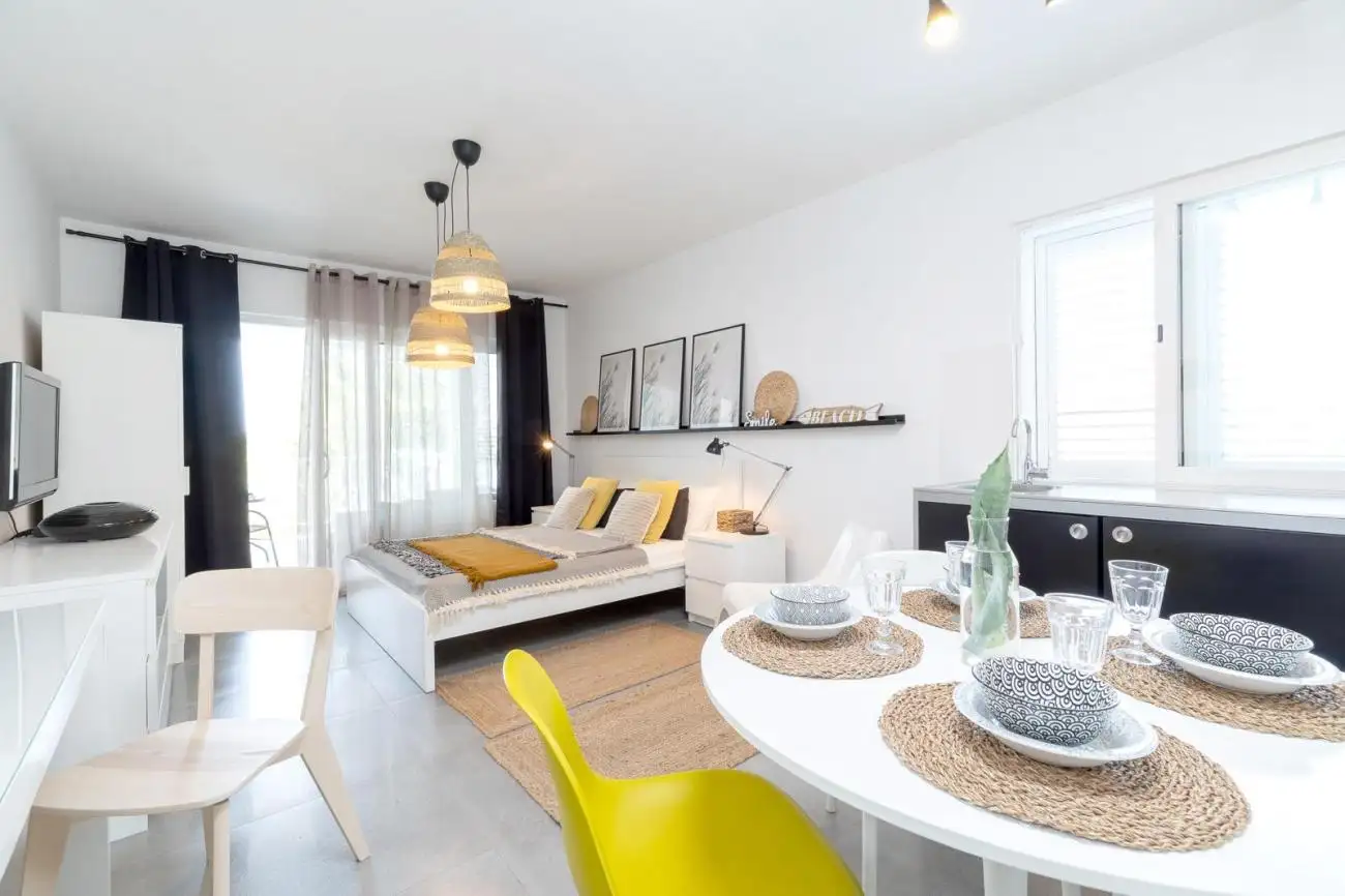 Villa 160m² in Croatia, Korcula. Priced at 950000€ rent photo-12