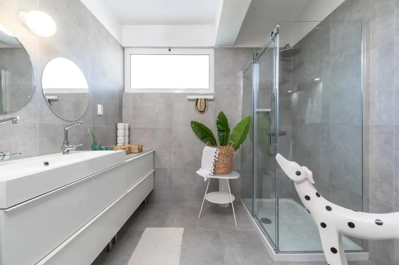 Villa 160m² in Croatia, Korcula. Priced at 950000€ rent photo-19