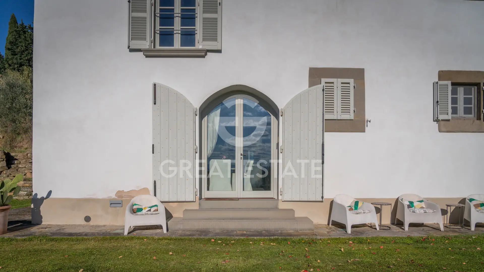 House 346m² in Italy, Arezzo. Priced at 1495000€ rent photo-7