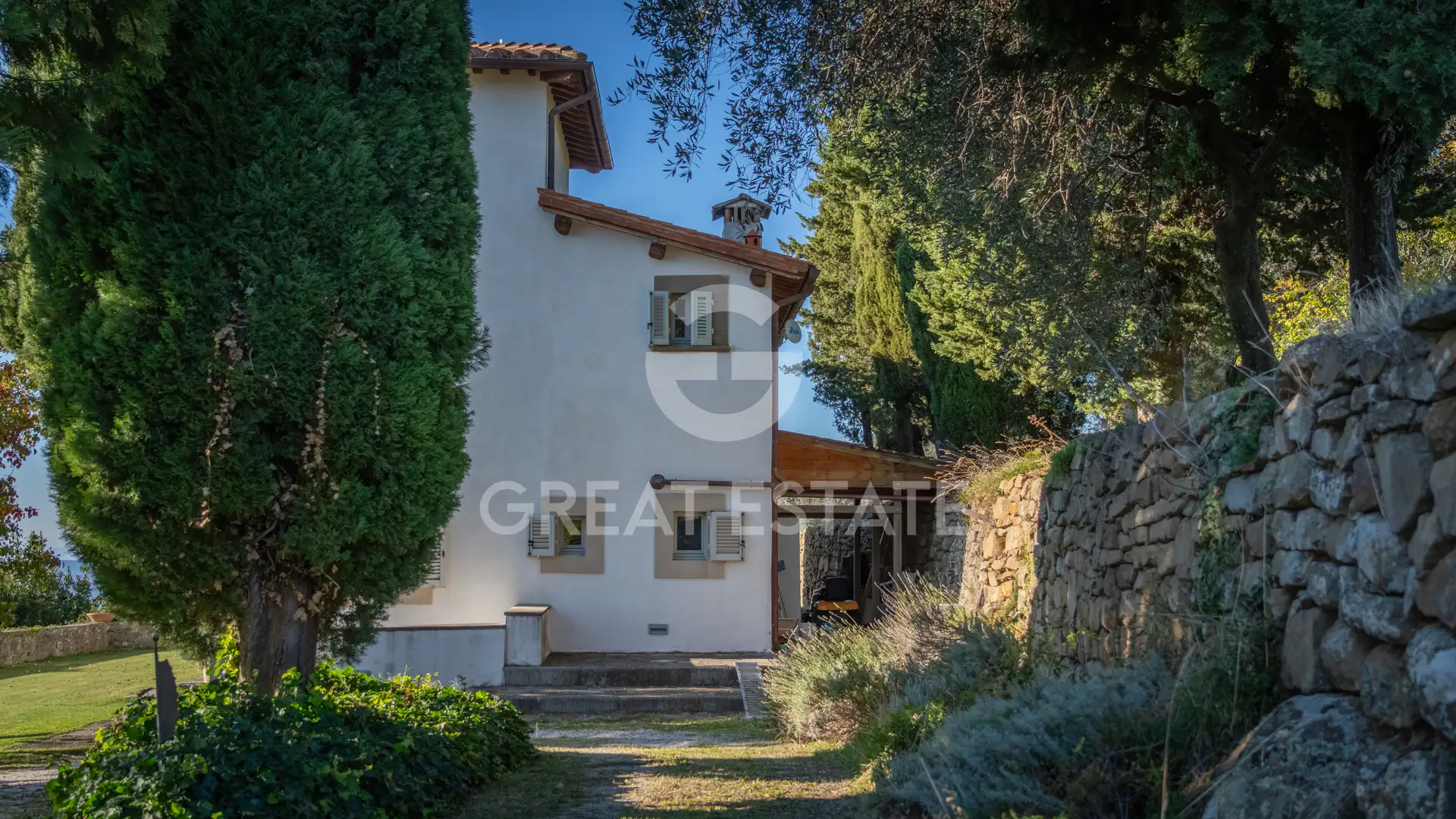 House 346m² in Italy, Arezzo. Priced at 1495000€ rent photo-14