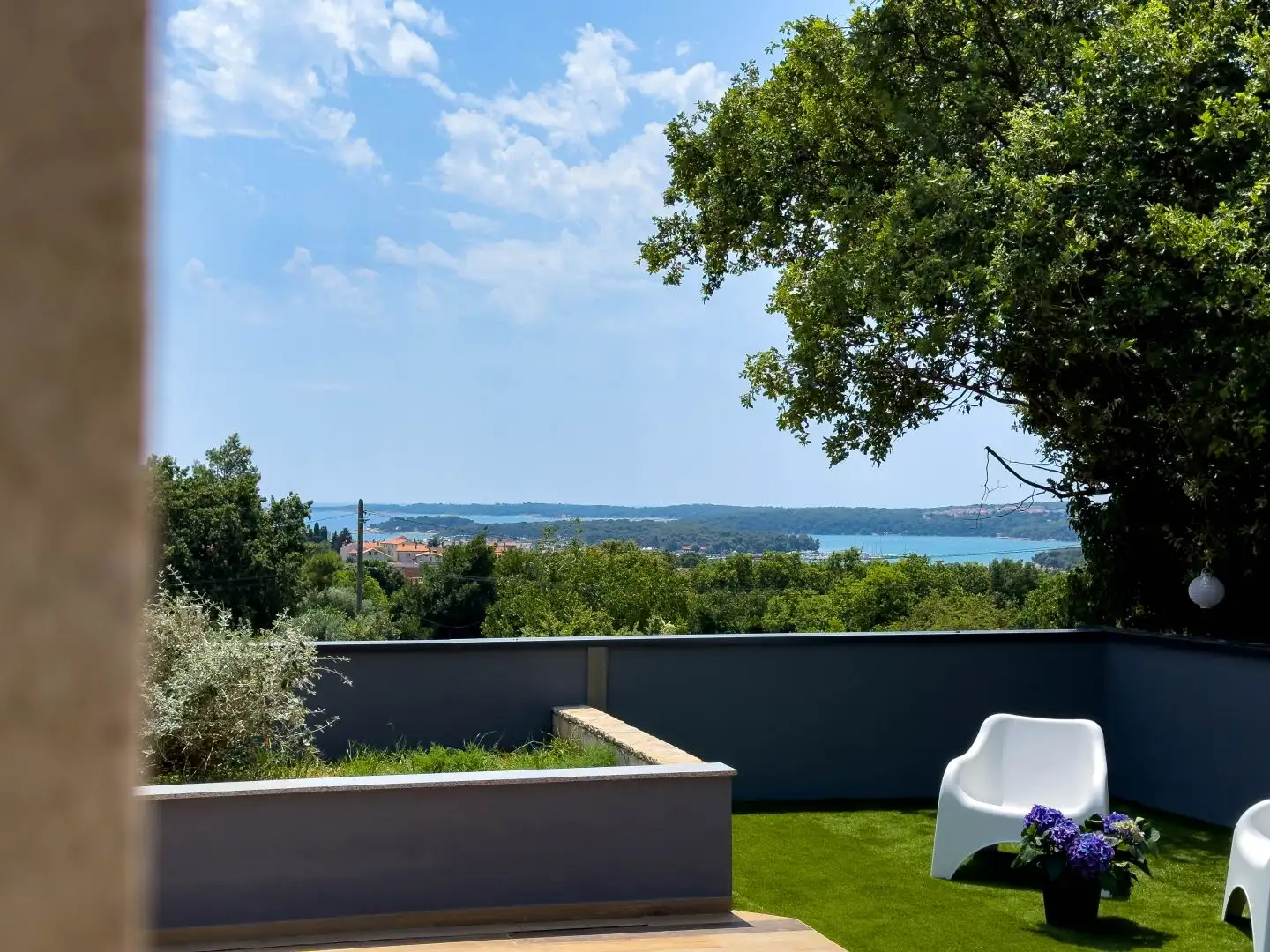 Villa 277m² in Croatia, Medulin. Priced at 1590000€ rent photo-3