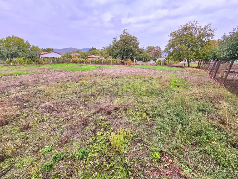 Land 1100m² in Bulgaria, Gyulyovtsa. Priced at 34900€ rent photo-1