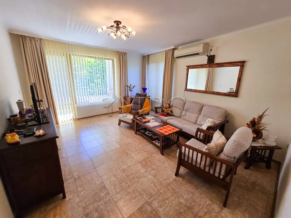 Flat 120m² in Bulgaria, Nessebar. Priced at 260000€ rent photo-2