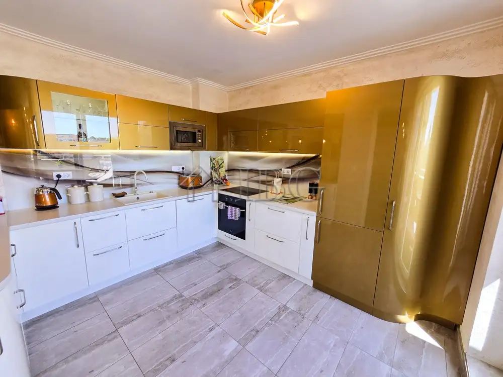 Flat 119m² in Bulgaria, Sunny Beach. Priced at 223000€ rent photo-13