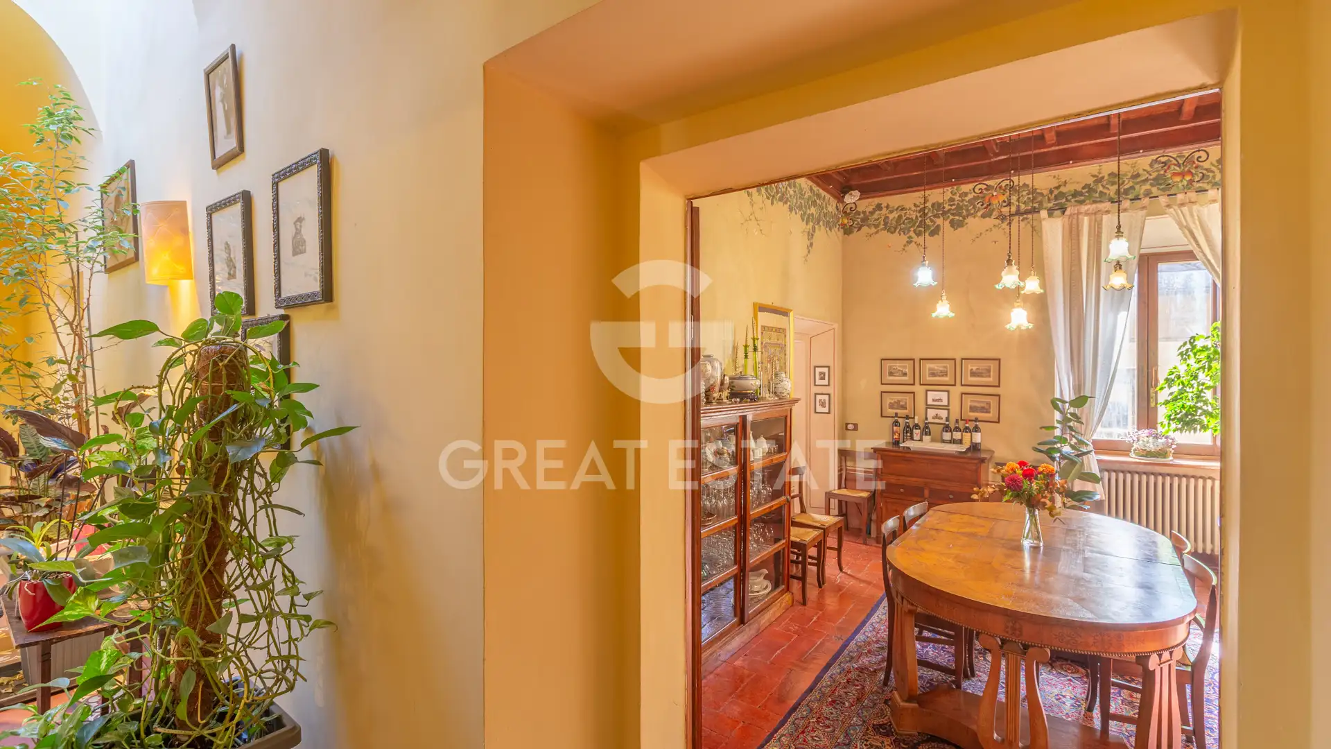 Flat 407m² in Italy, Siena. Priced at 680000€ rent photo-11