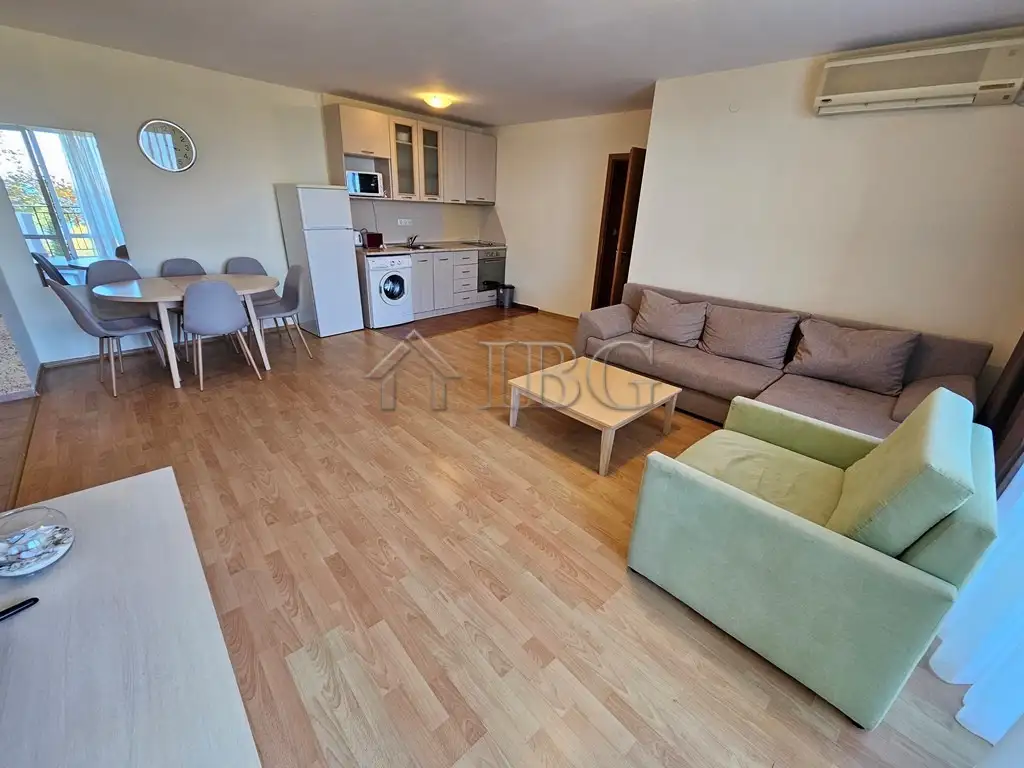 Flat 105m² in Bulgaria, Burgas. Priced at 155950€ rent photo-17