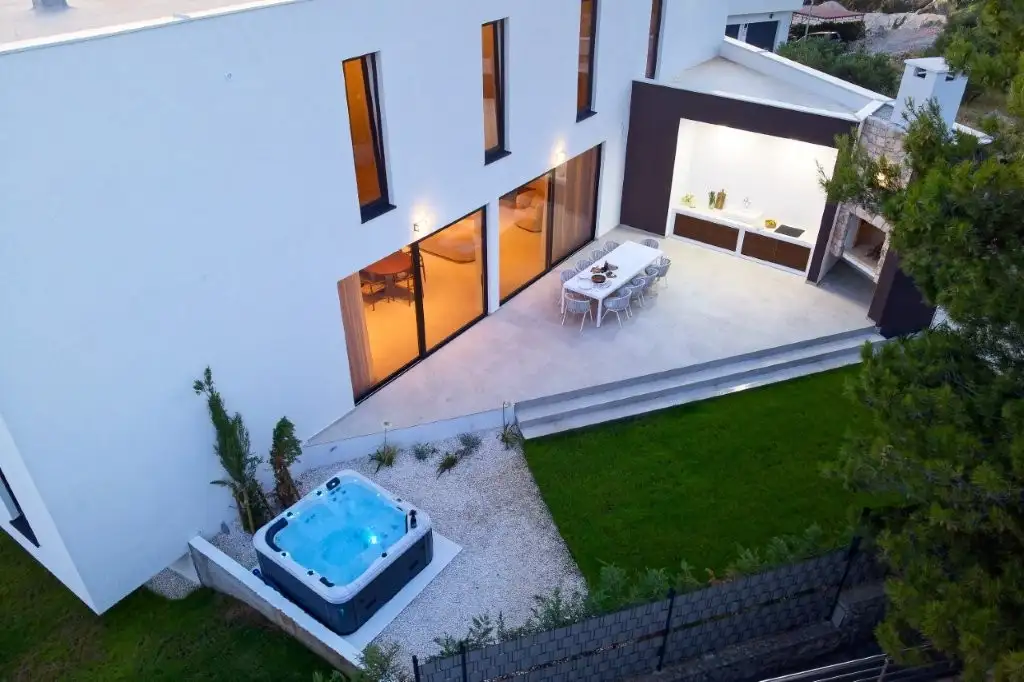 Villa 490m² in Croatia, Primosten. Priced at 2650000€ rent photo-9