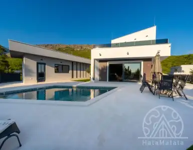 Buy in Croatia for 1560000€