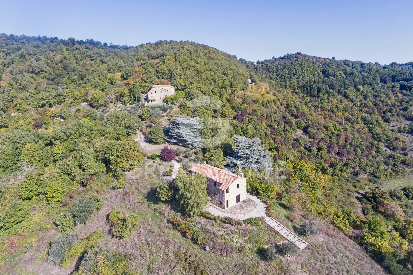 House 605m² in Italy, Perugia. Priced at 2750000€ rent photo-5