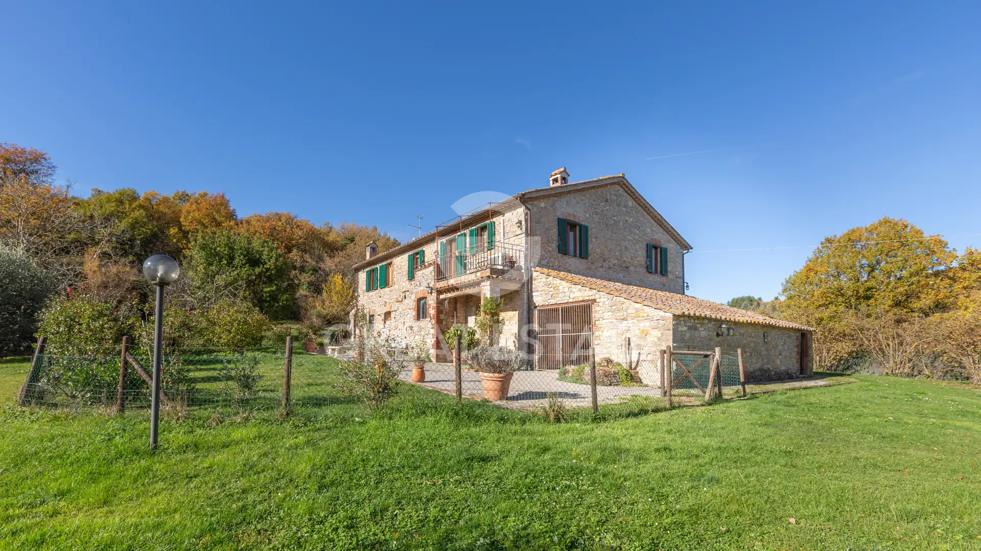 House 508m² in Italy, Terney. Priced at 598000€ rent photo-8