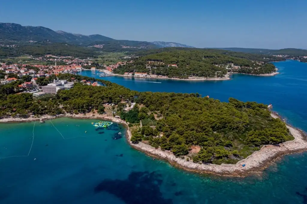 Villa 261m² in Croatia, Hvar. Priced at 1300000€ rent photo-17