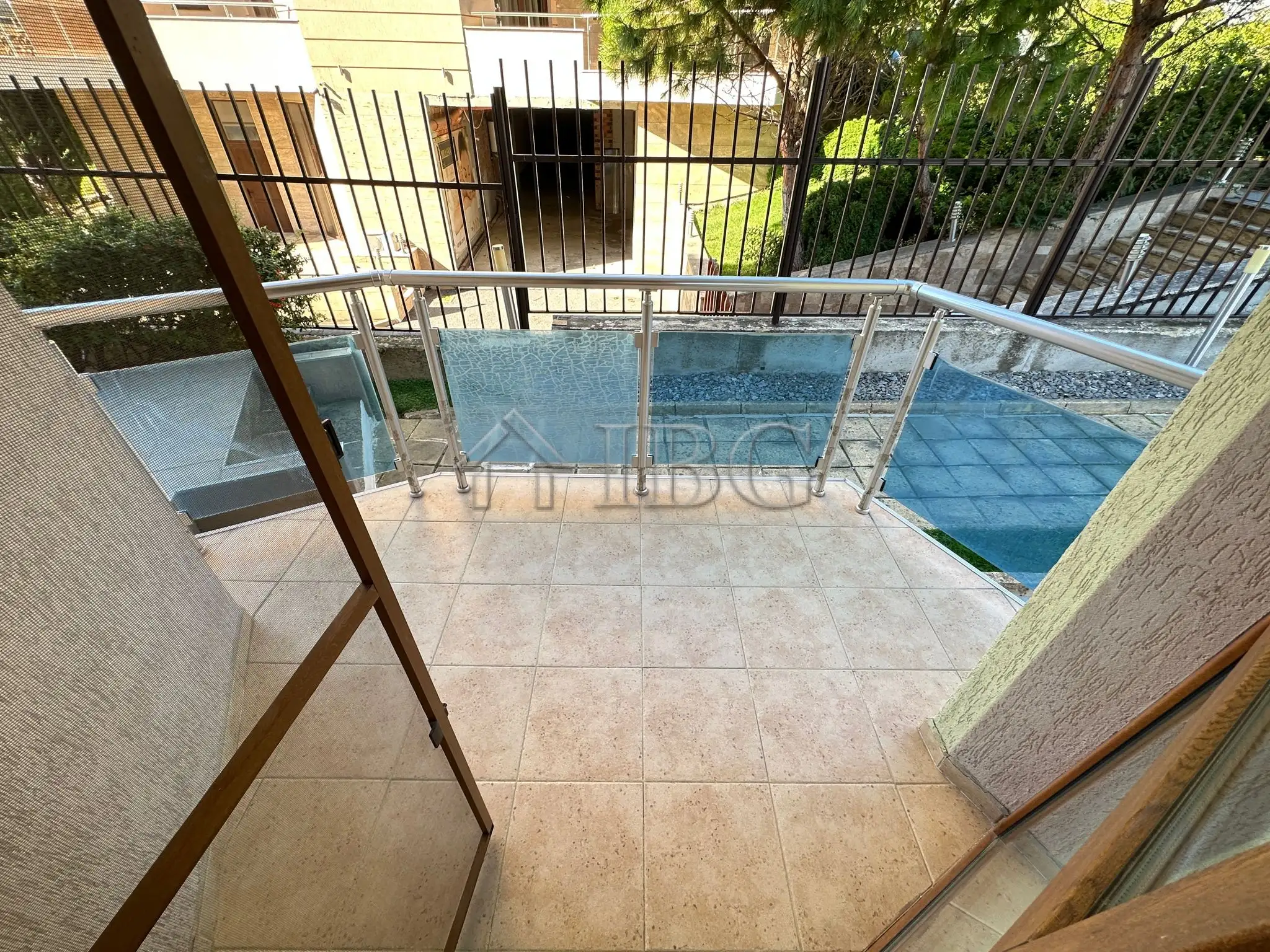 Flat 97m² in Bulgaria, Sveti Vlas. Priced at 115000€ rent photo-5