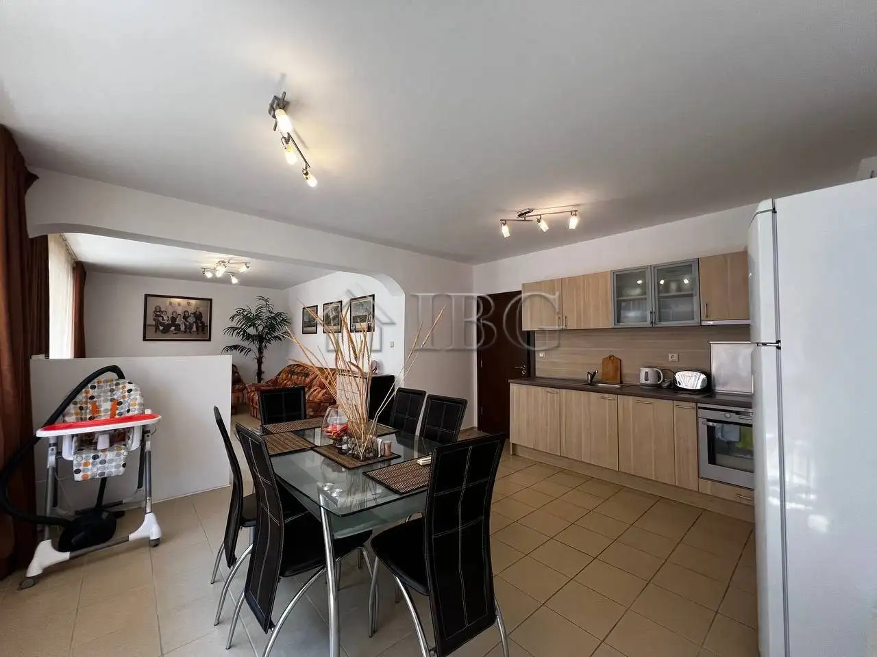 Flat 97m² in Bulgaria, Pomorie. Priced at 150000€ rent photo-2