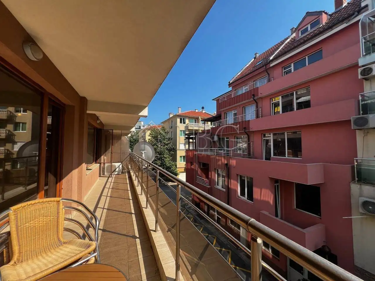 Flat 97m² in Bulgaria, Pomorie. Priced at 150000€ rent photo-3