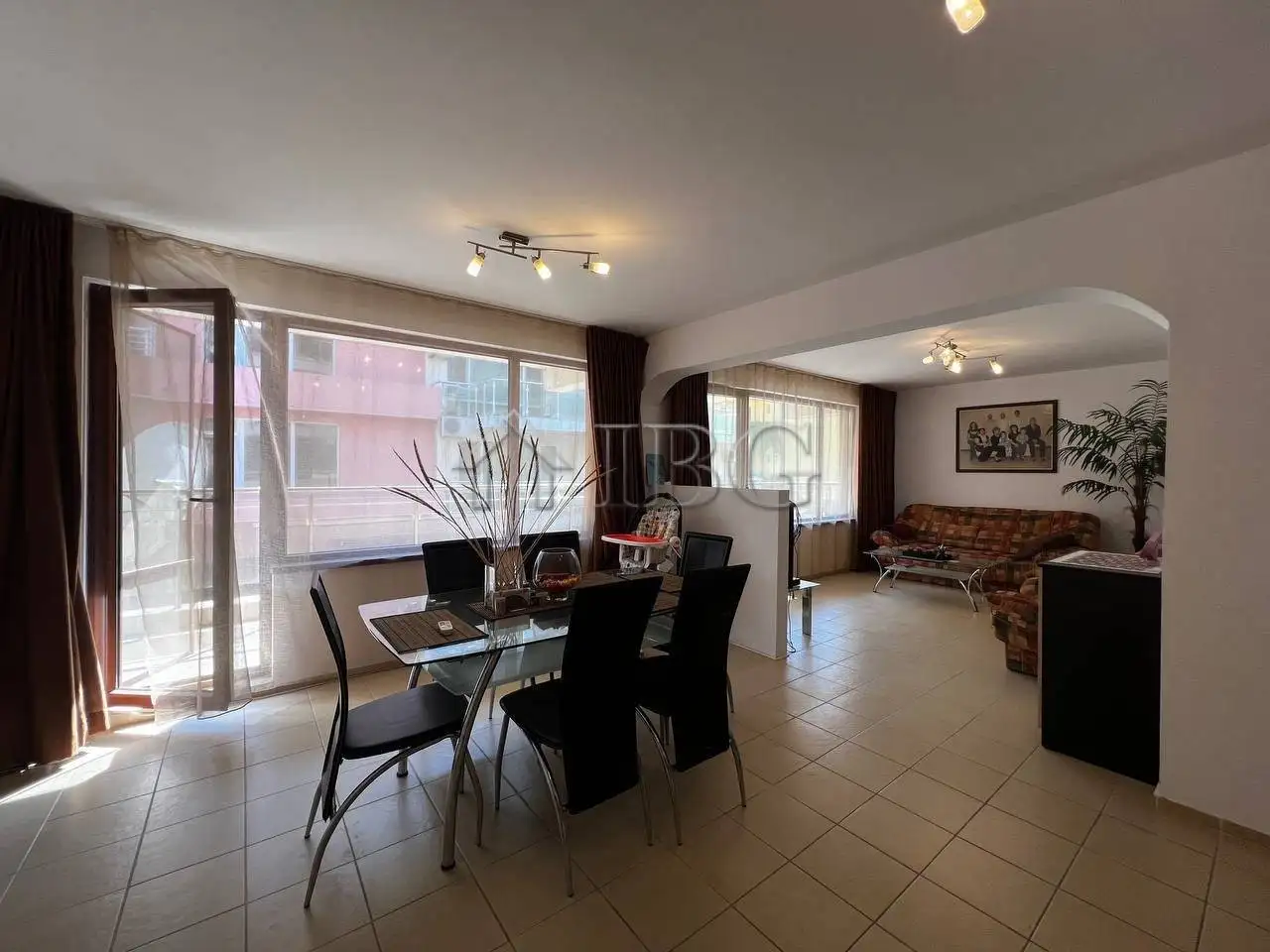 Flat 97m² in Bulgaria, Pomorie. Priced at 150000€ rent photo-4