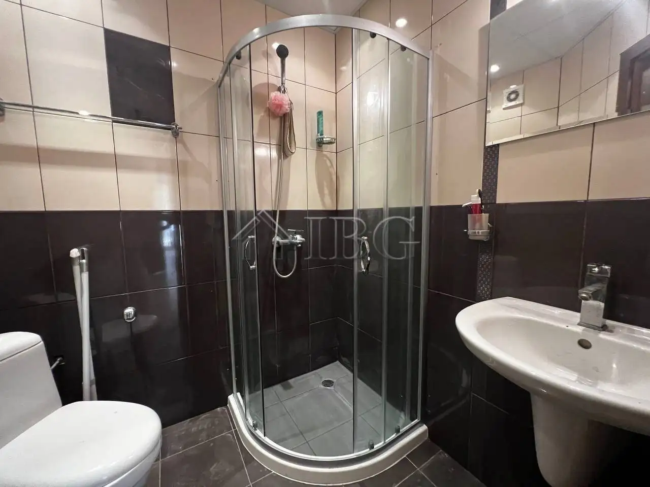 Flat 97m² in Bulgaria, Pomorie. Priced at 150000€ rent photo-17