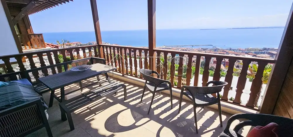 House 199m² in Bulgaria, Sveti Vlas. Priced at 549900€ rent photo-4