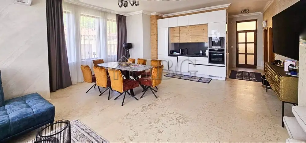 House 199m² in Bulgaria, Sveti Vlas. Priced at 549900€ rent photo-7