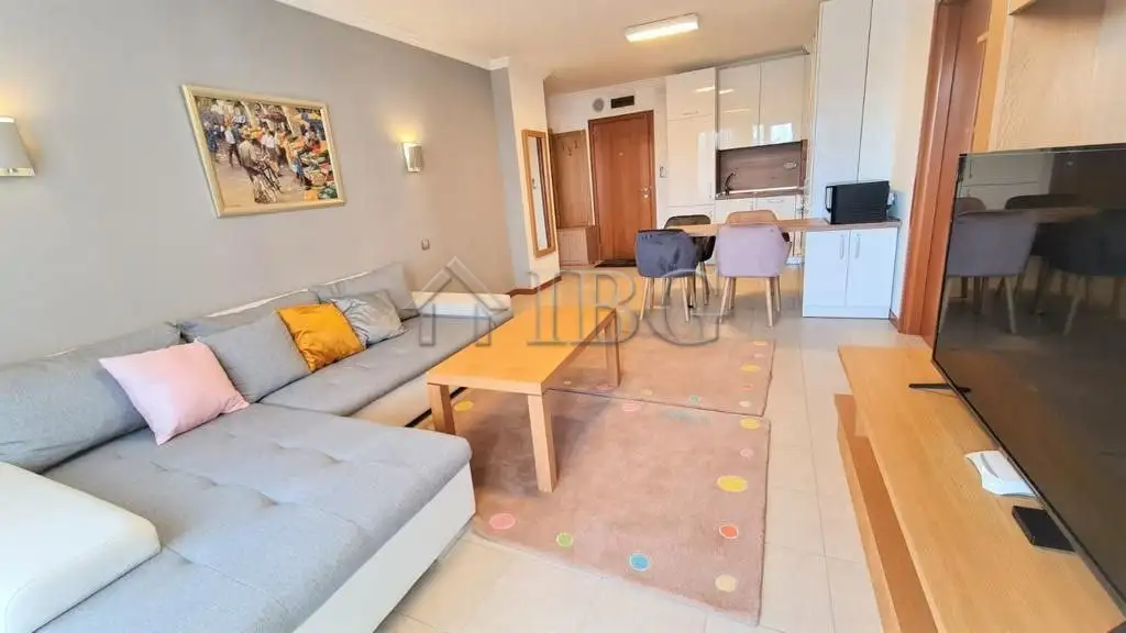 Flat 131m² in Bulgaria, Ravda. Priced at 180000€ rent photo-4