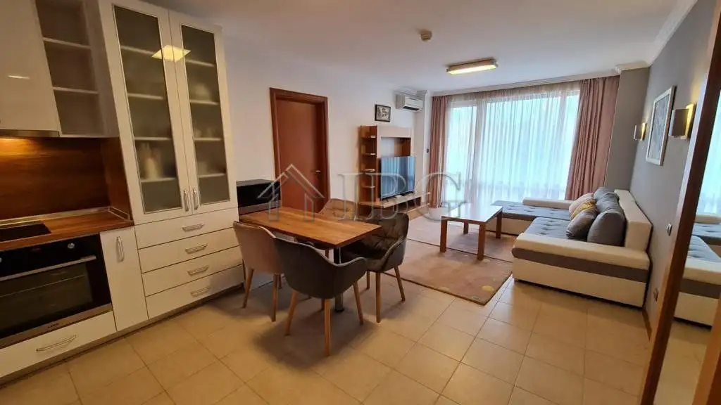 Flat 131m² in Bulgaria, Ravda. Priced at 180000€ rent photo-9