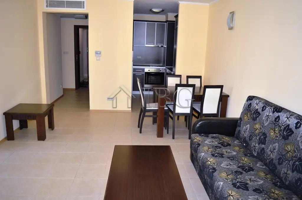 Flat 102m² in Bulgaria, Pomorie. Priced at 84950€ rent photo-1