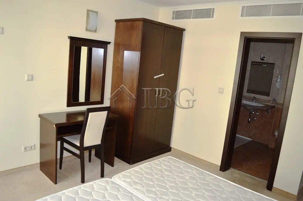 Flat 102m² in Bulgaria, Pomorie. Priced at 84950€ rent photo-2