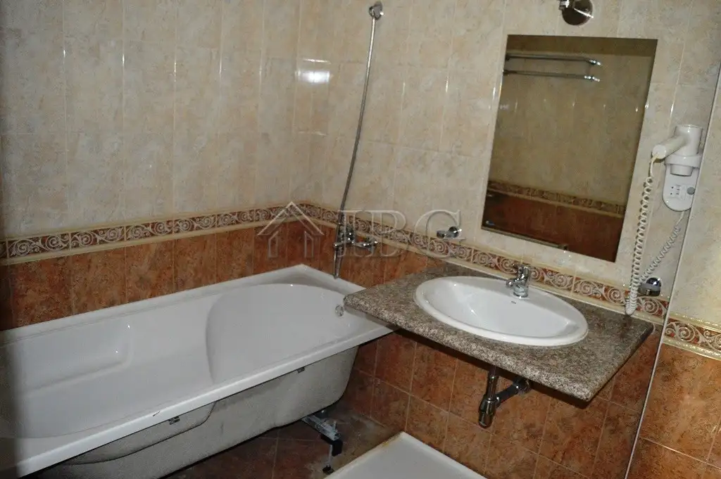 Flat 102m² in Bulgaria, Pomorie. Priced at 84950€ rent photo-19