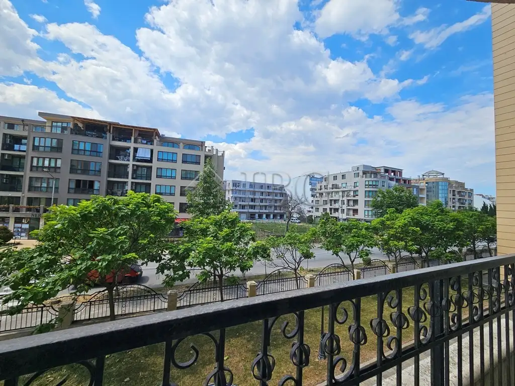 Flat 82m² in Bulgaria, Pomorie. Priced at 84950€ rent photo-4