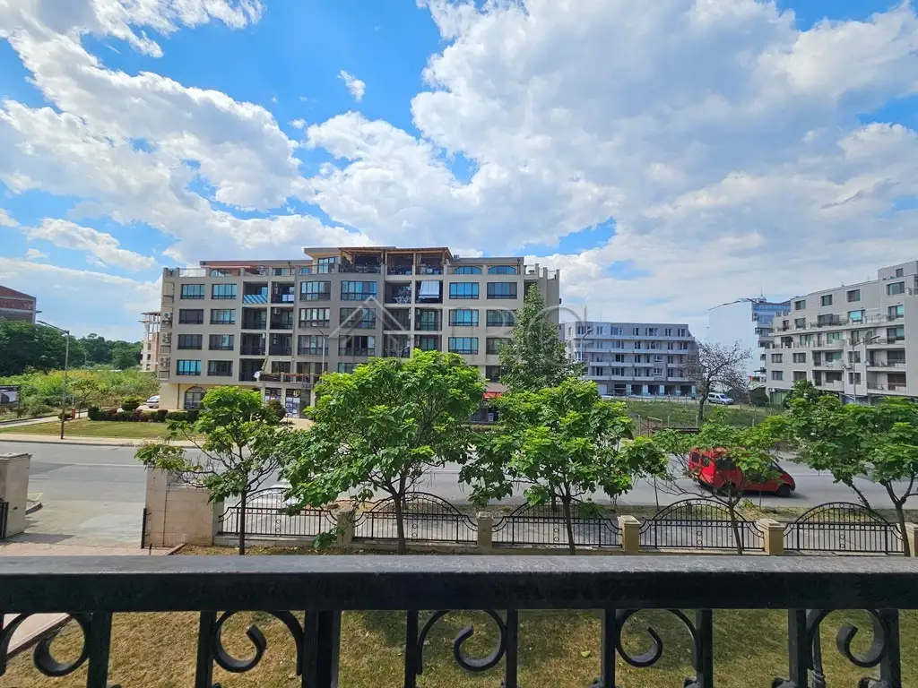 Flat 82m² in Bulgaria, Pomorie. Priced at 84950€ rent photo-5