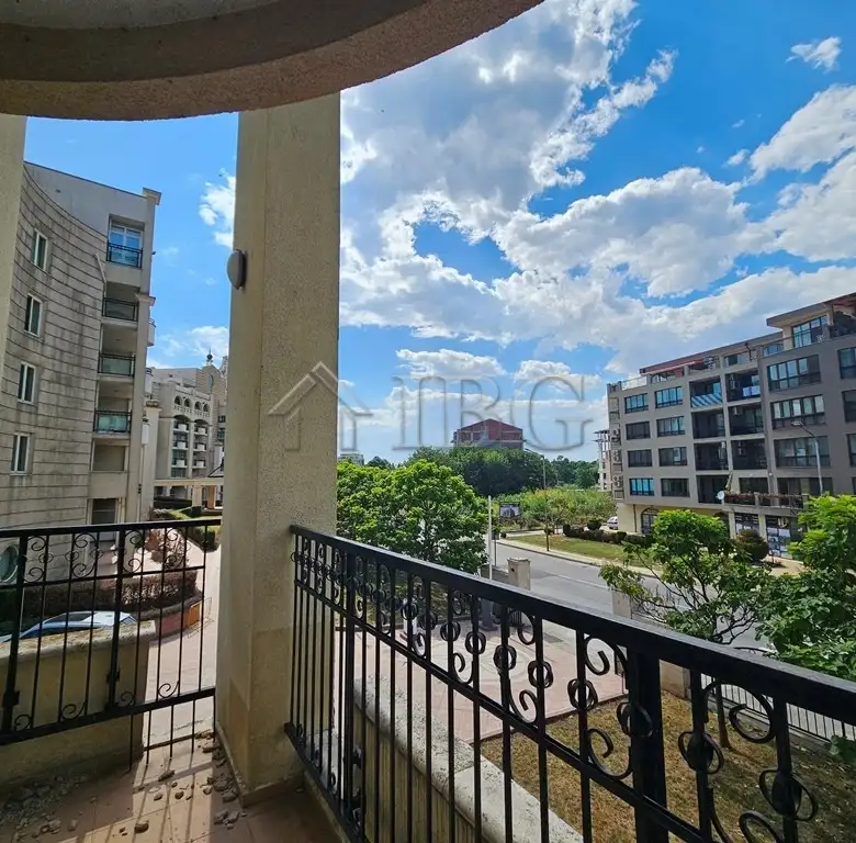 Flat 82m² in Bulgaria, Pomorie. Priced at 84950€ rent photo-4